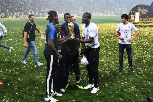 而山东泰山 而山东泰山